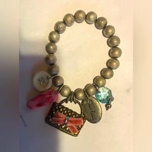 Girly Chunky Imitation Pearl charm bracelet